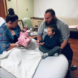 Meet your Posher, Cami